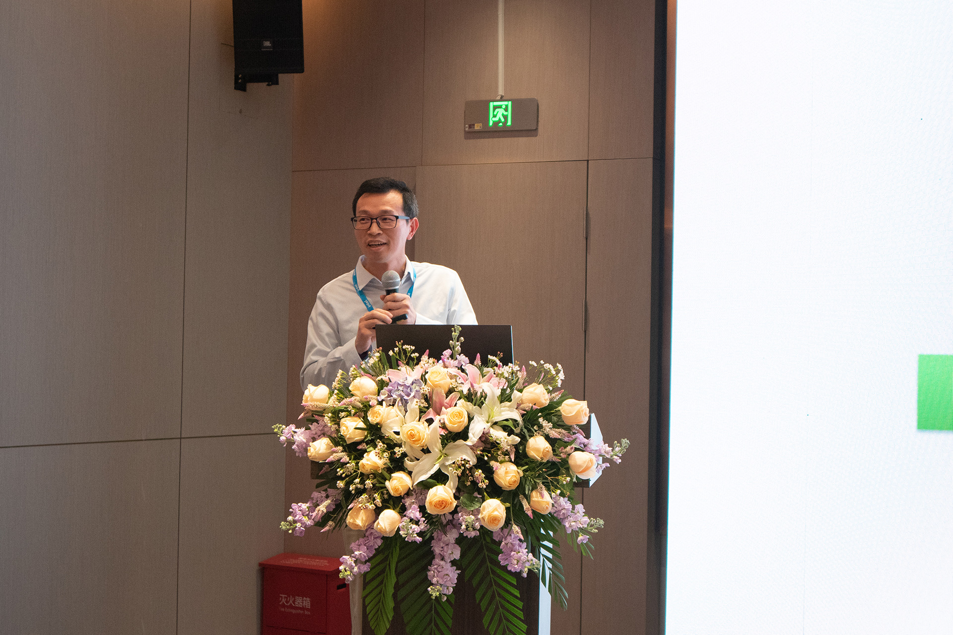 英特尔与高能计算机联手举办,“高能计算机2023华南推广会”圆满结束(图5) 英特尔与高能计算机联手举办,“高能计算机2023华南推广会”圆满结束(图5)