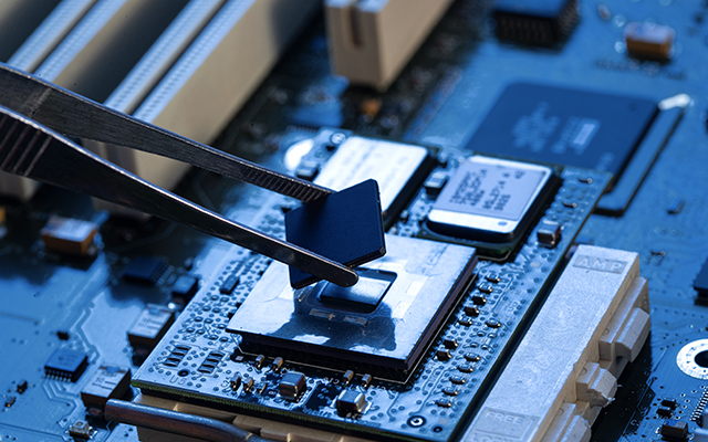 赢咖8主板——满足高能效和安全可信需求