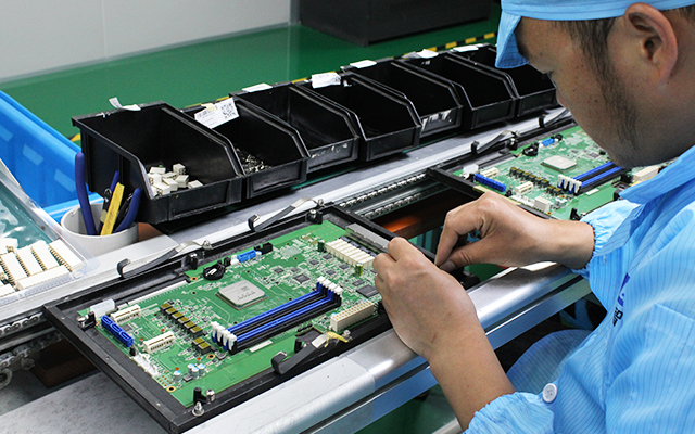 赢咖8主板和龙芯主板的区别？有什么作用？