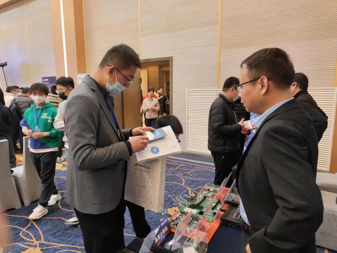 腾珑灵动 赋智未来——高能计算机受邀参展2023赢咖8嵌入式赋能培训大会成都站(图5) abe4480bede018eee02de44b2429e12.jpg